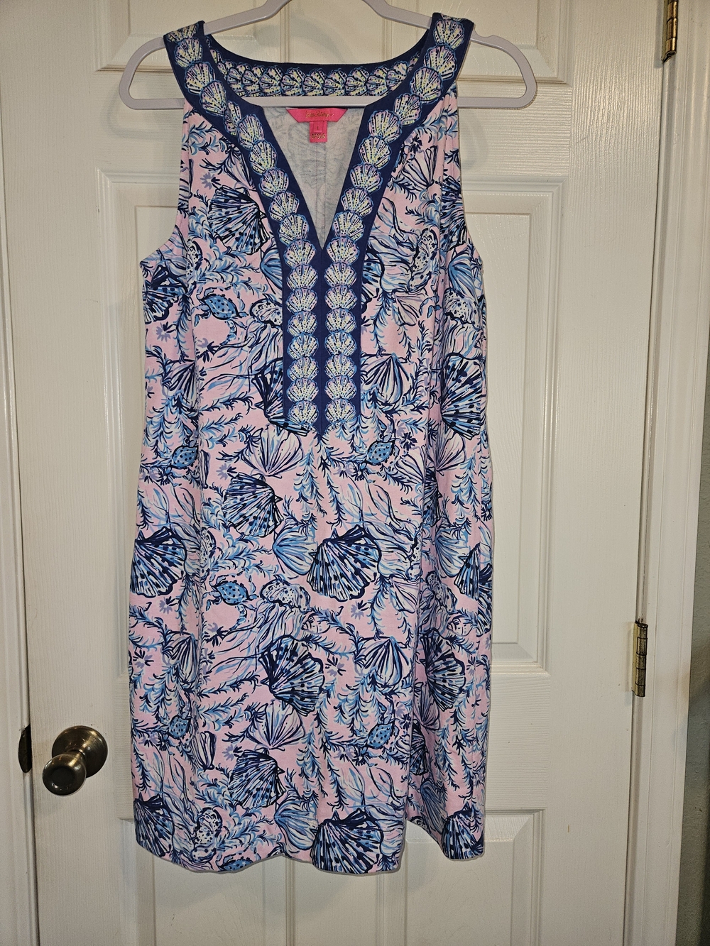 Lilly Pulitzer Pink Shell & Seaweed V‑Neck Sleeveless Mini Dress with Navy Trim